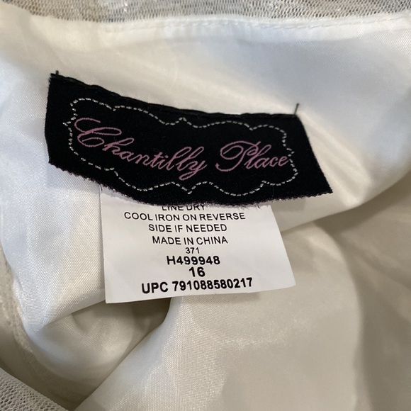 Ivory Gold Mid Knee Dress Size 16 Girls - Picture 7 of 7